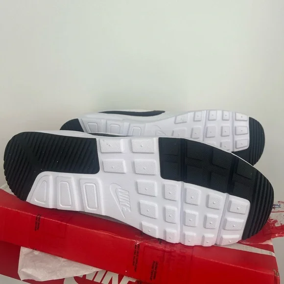 Nike Air Max SC Womens White Black Size 11 - Picture 4 of 5